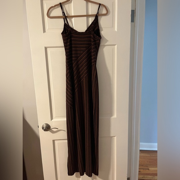 EXCELLENT CONDITION BCBG MAXAZRIA STRETCHY MAXI DRESS - Picture 1 of 7